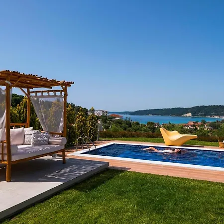 Soleado Luxury Villa *