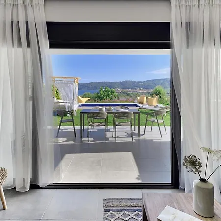 Villa Soleado Luxury *